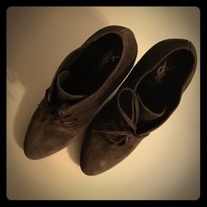 YSL Yves Saint Laurent shoes authentic